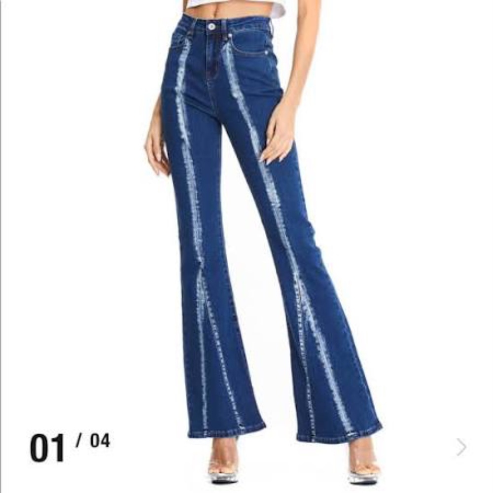 I AM GIA Flared Jeans